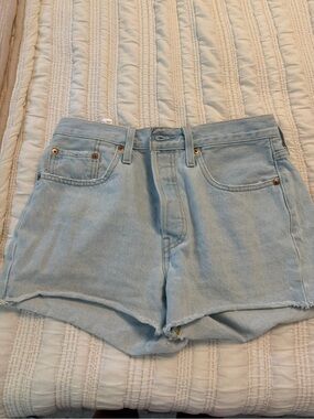 Levi’s 501 denim shorts